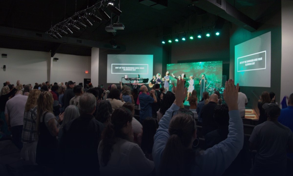 The room during worship at Bride Ministries Church in Katy, Texas
