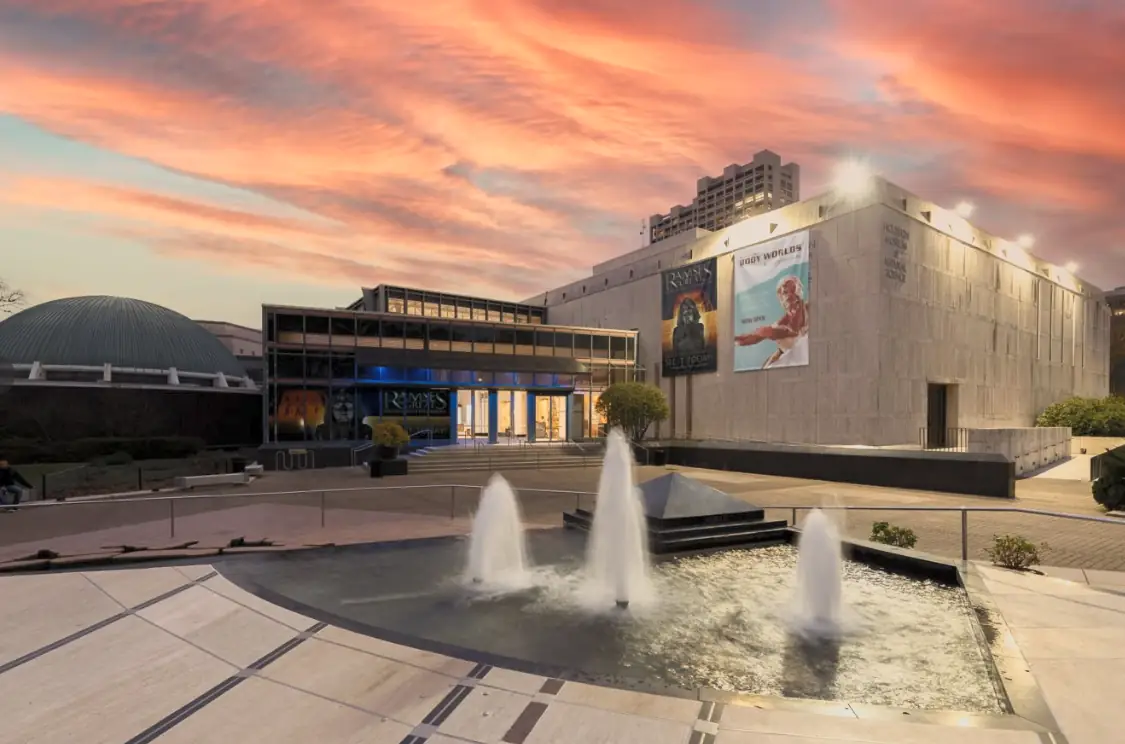 The Westin Galleria Houston at sunset