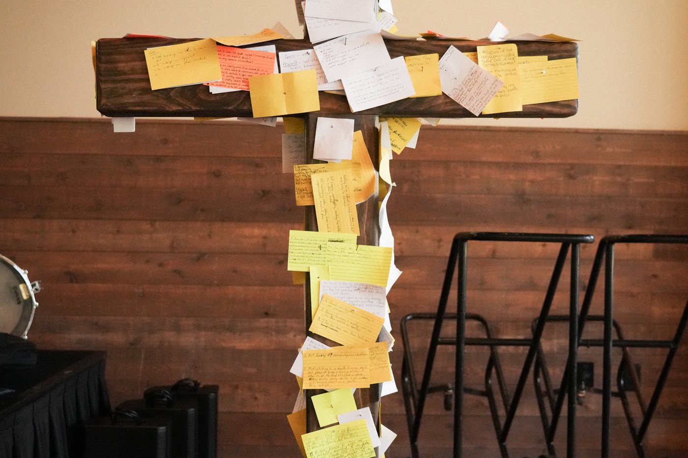 The cross covered in handwritten notes from couples